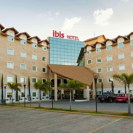 Hotel Ibis Vitória da Conquista Exterior foto
